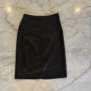 Lilly Pulitzer Fairview Stretch Coated Noir Pencil Skirt NWT